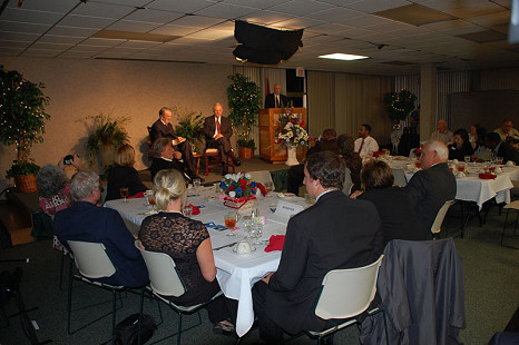 Bumpers/Pryor Democratic event in Russellville Arkansas-Wide shot © Pryor Center for Arkansas Oral and Visual History, University of Arkansas