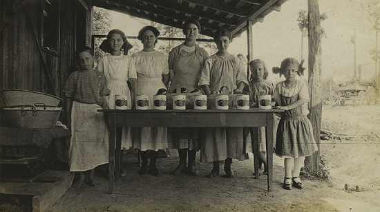 "Tomato" Girls Club group with finished product, 1912; Mabelvale Home Demonstration Club Records MC1640 © Pryor Center for Arkansas Oral and Visual History, University of Arkansas