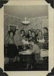 Daniel Home Demonstration Club meeting, January 1953, at the home of Mrs. C.A. Rowe; Garland County Extension Homemaker's Club Records MC1117 © Pryor Center for Arkansas Oral and Visual History, University of Arkansas