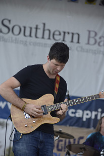 Matt Stone performs at the King Biscuit Blues Festival; 2015 © Eric Gorder 2015; egorder@gmail.com