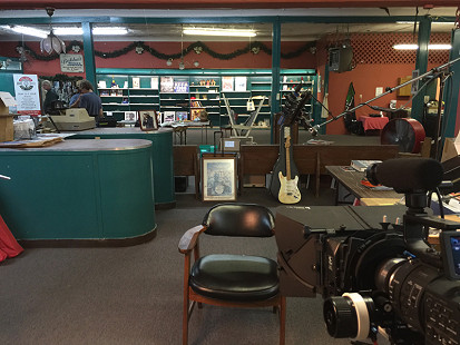 Pryor Center interview space at Bubba's Blues Corner during the King Biscuit Blues Festival; Helena, Arkansas, 2015 © Pryor Center for Arkansas Oral and Visual History, University of Arkansas